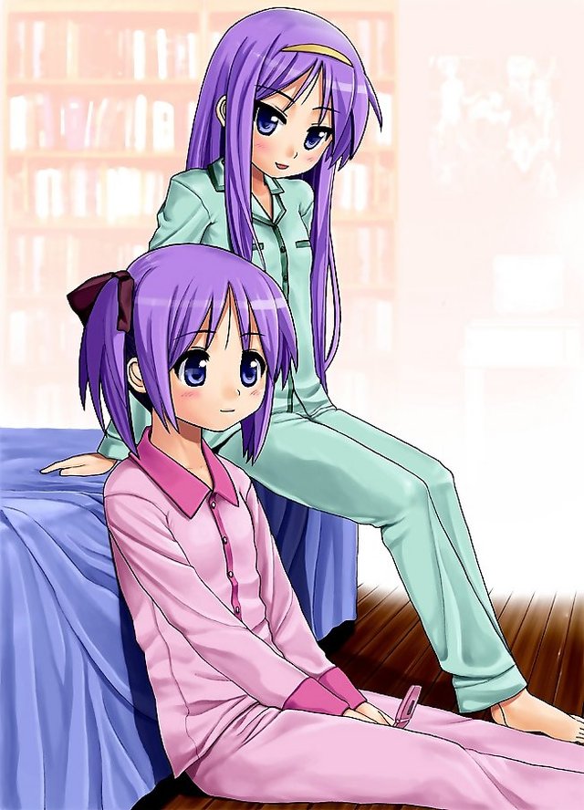 lucky star tsukasa hentai blush blue eyes bed cellphone