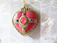 sailor senshi venus five hentai fullxfull lsz listing pgsm necklace size heart locket compact